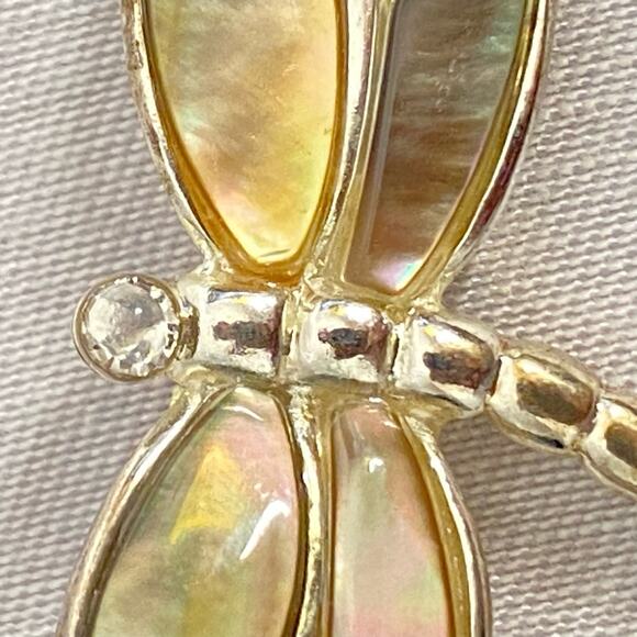 Dragonfly Pendant Yellow Green Abalone Wings On Silver Tone Metal - Picture 9 of 9